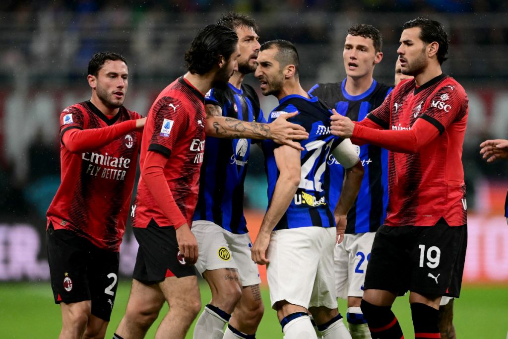 AC Milan vs Inter Milan gets heated