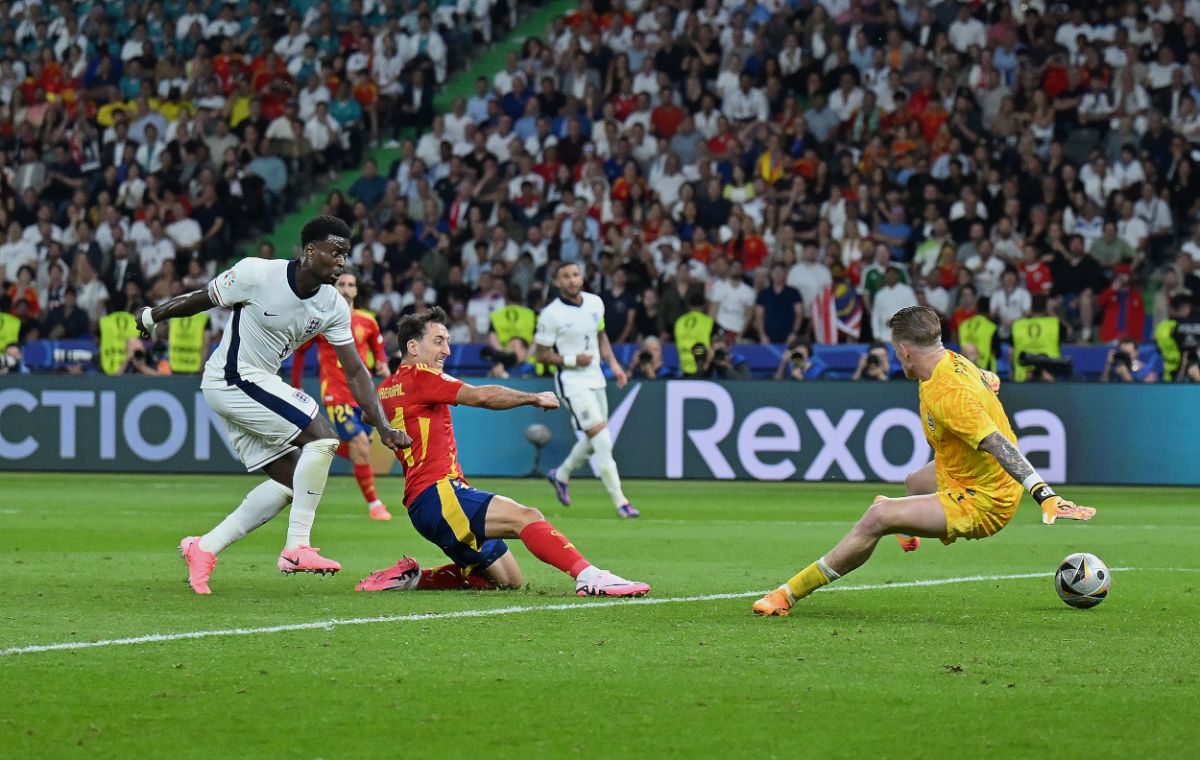 Mikel Oyarzabal scores Spain's winning goal in the EURO 2024 final