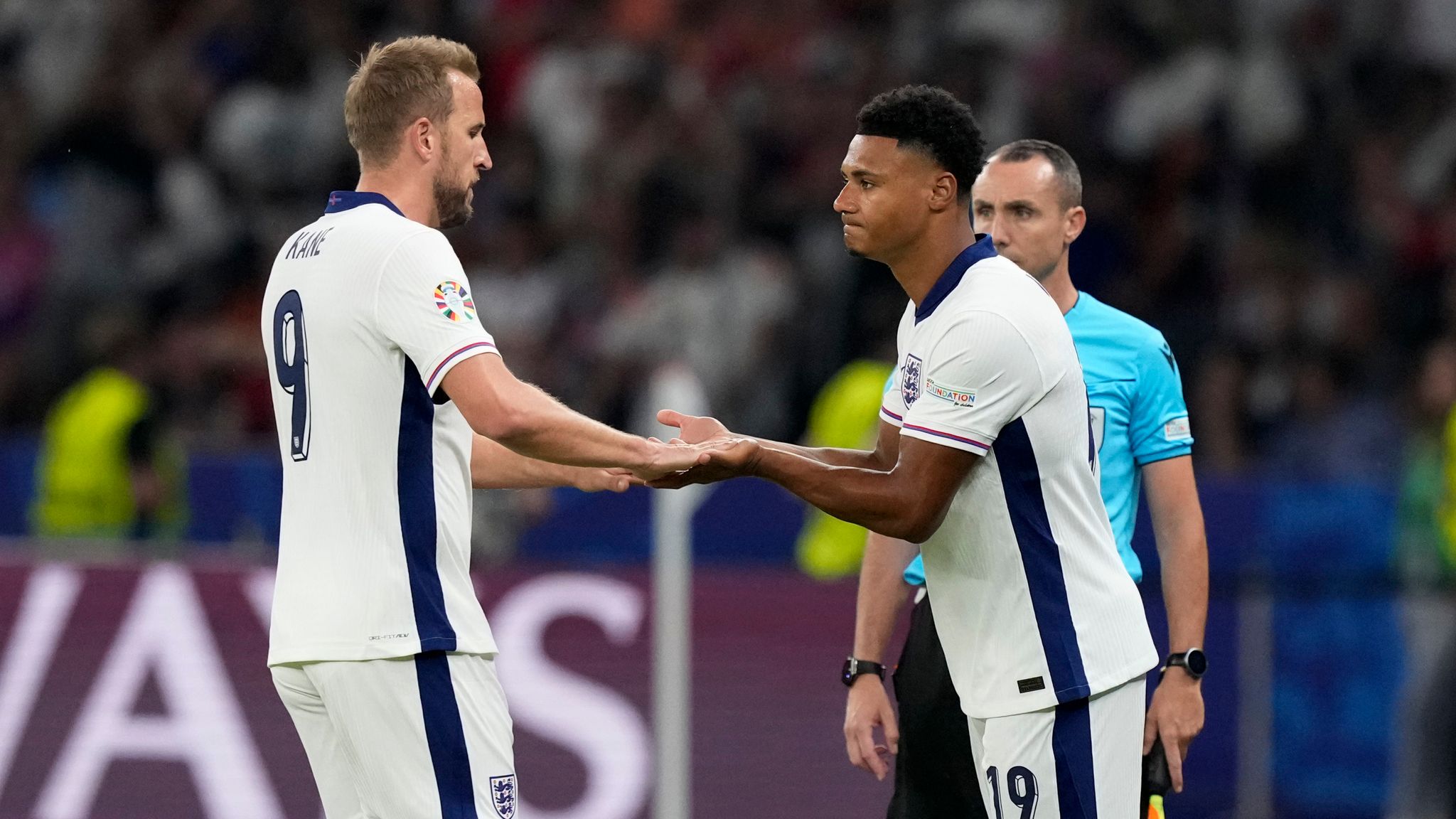 Harry Kane and Ollie Watkins in the EURO 2024 final